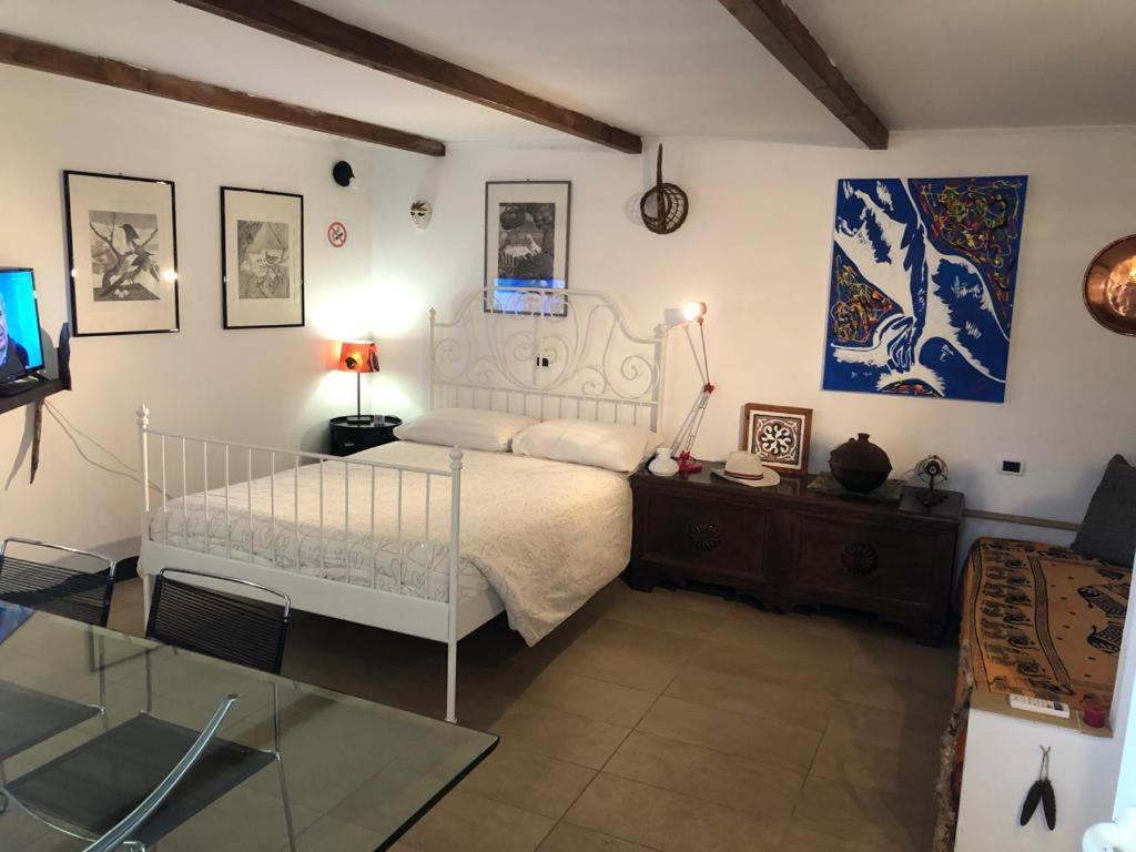 App Spiaggia Bianca Onno Exterior photo